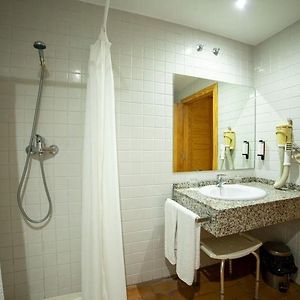Habitación Doble Adaptada para Discapacitados